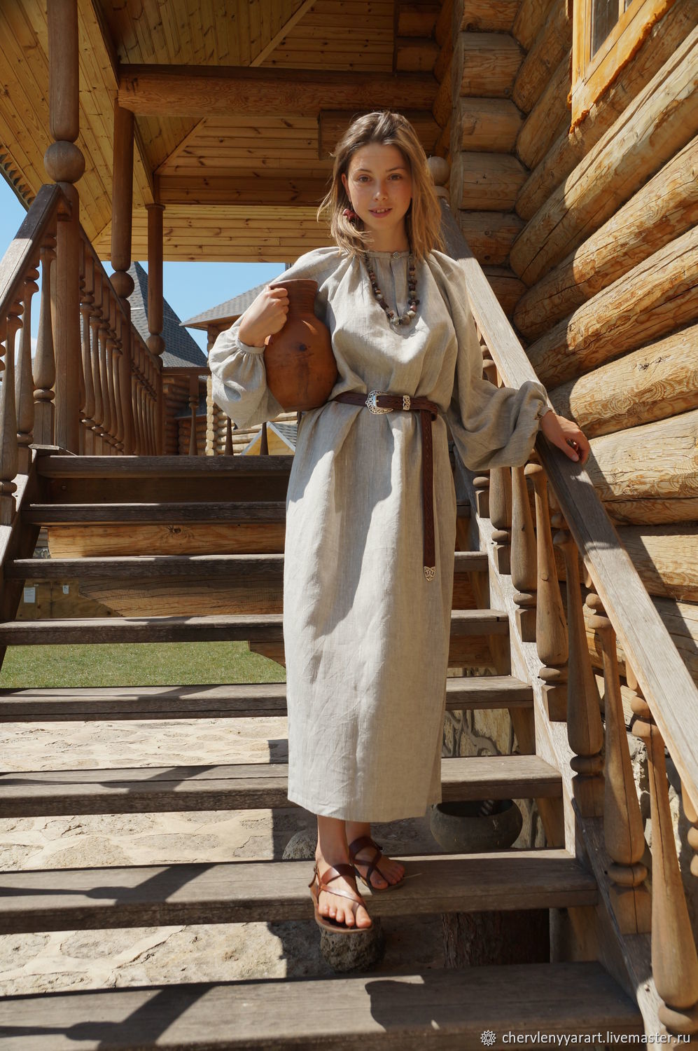 Girls in Slavic costumes in Belgrade