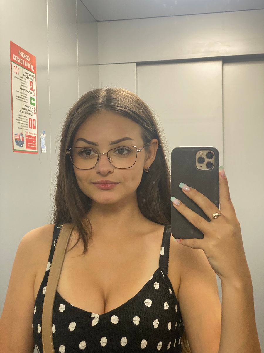 Sexy model Stacy in Belgrade