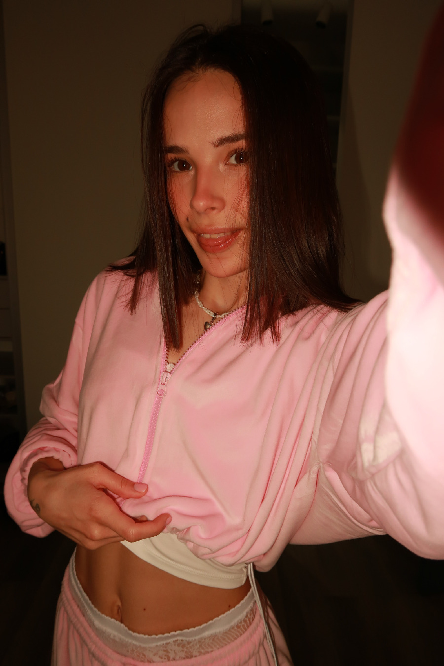 Tina brings the glow — live moments in Belgrade